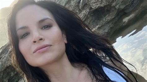 NCIS cast: Katrina Law takes off her clothes for a。